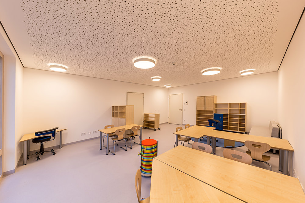 Licht in der Schule wie auch für Kindergärten