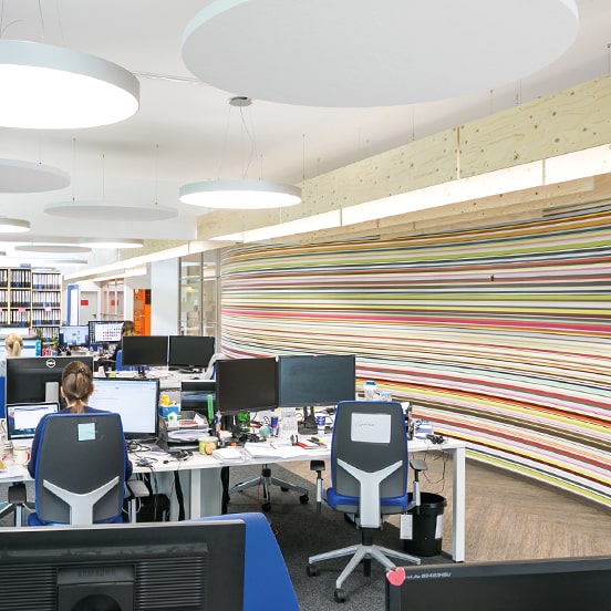 SARO lux Teaserbild Großraumbüro